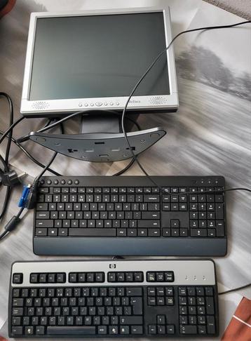 Toetsenbord en monitor beschikbaar voor biedingen