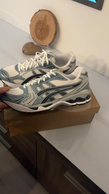 Acics gel kayano 14 white fjord gret maatje 44 beschikbaar voor biedingen