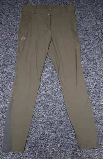 Montar rijbroek. Maat 40. Olijfgroen. beschikbaar voor biedingen