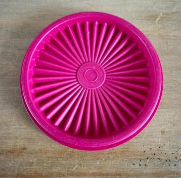 Tupperware sterdeksels/zonnedeksels Ø 13cm Blauw of Rood beschikbaar voor biedingen