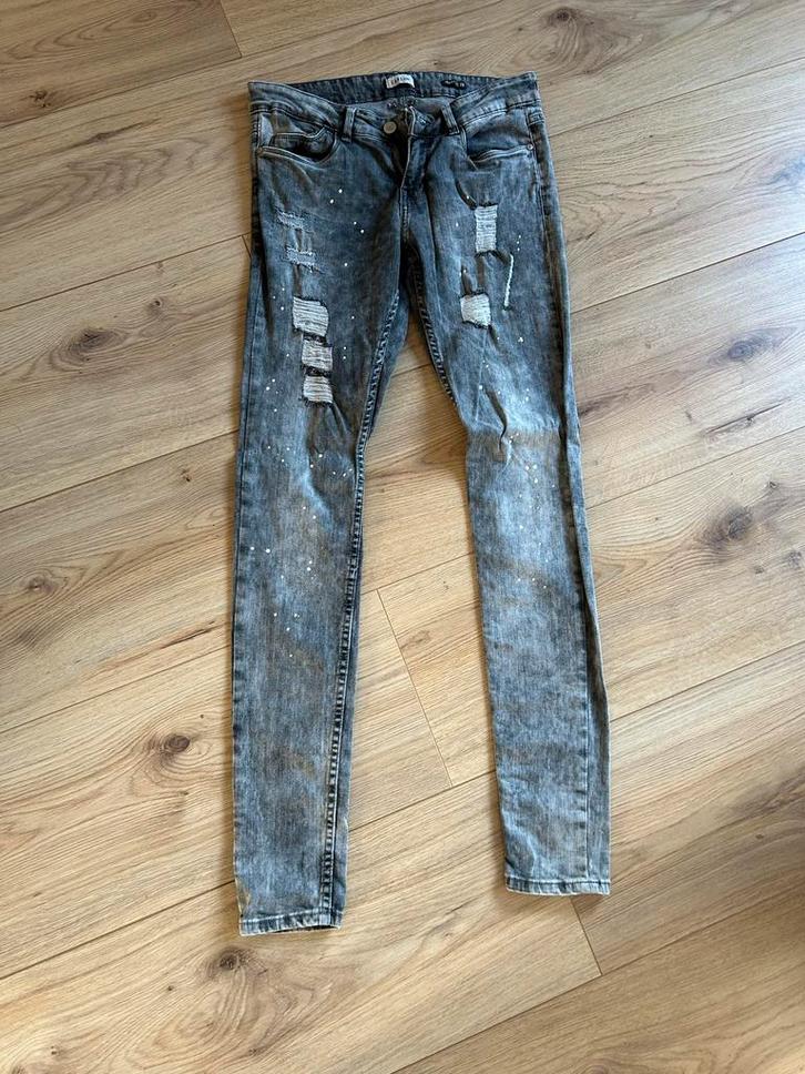 Cars Dames Broek Maat 28/S, stretch., Kleding | Dames, Spijkerbroeken en Jeans, Gedragen, W28 - W29 (confectie 36), Grijs, Ophalen of Verzenden