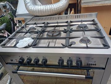 Kookaparatur beschikbaar voor biedingen