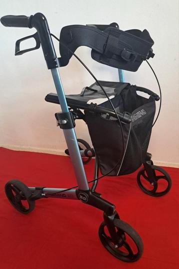 Modern Rollator Gemino 30 Comfort
Opvouwbaar Lichtgewicht  beschikbaar voor biedingen