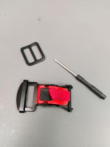 6-segment snelsluiting voor helm beschikbaar voor biedingen