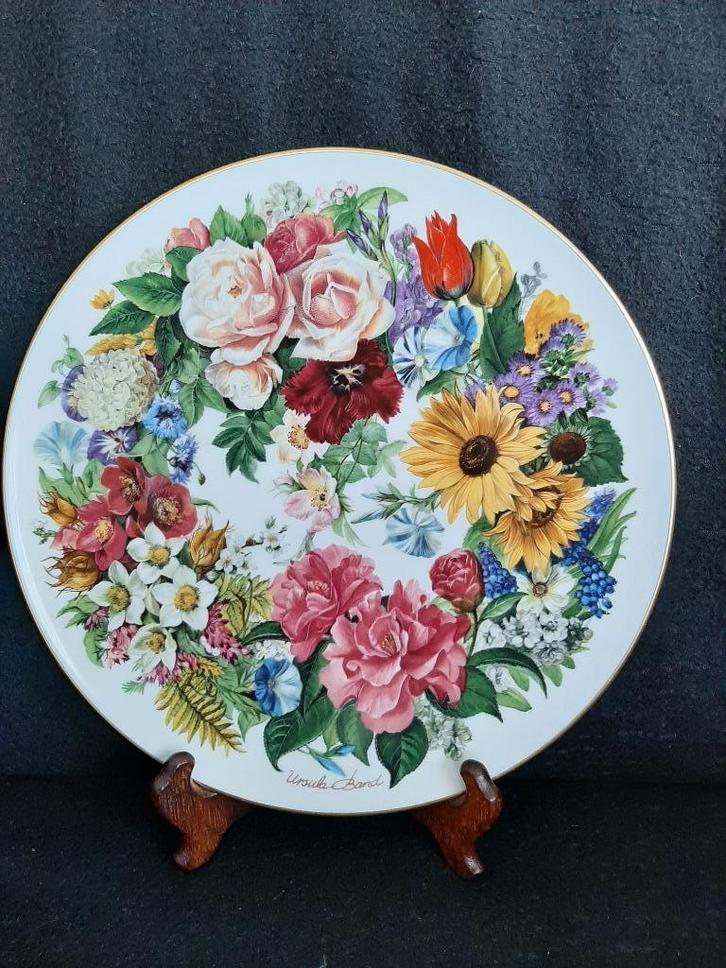 Hutschenreuther borden Grande Finale 1989 t/m 1999, Antiek en Kunst, Curiosa en Brocante, Ophalen of Verzenden