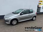 Peugeot 206 1.6-16V XS Premium, '02, jaar apk inruilkoopje !, Voorwielaandrijving, Gebruikt, Zwart, Bedrijf