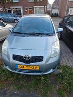 Toyota Yaris 1.3 16V Vvt-i 5DR SOL MMT 2007 Grijs Automaat, 40 €/maand, 750 kg, 4 cilinders, Origineel Nederlands