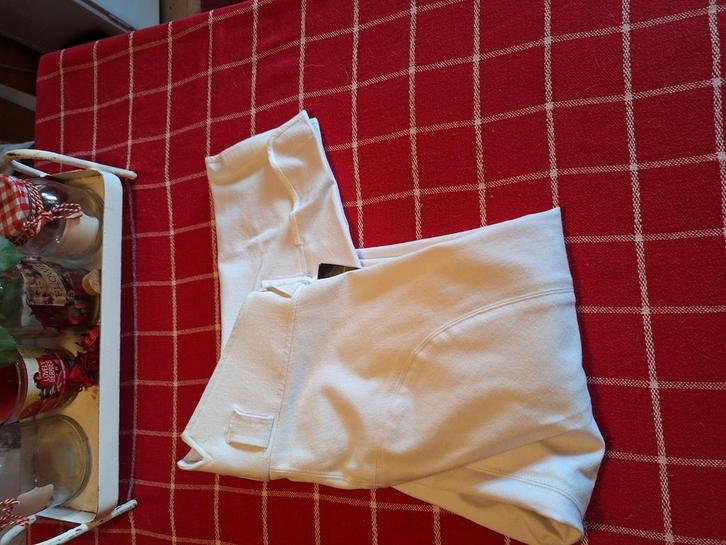 Prachtige witte rijbroek, Dieren en Toebehoren, Paardrijkleding, Nieuw, Dames, Bovenkleding, Dressuur, Ophalen of Verzenden