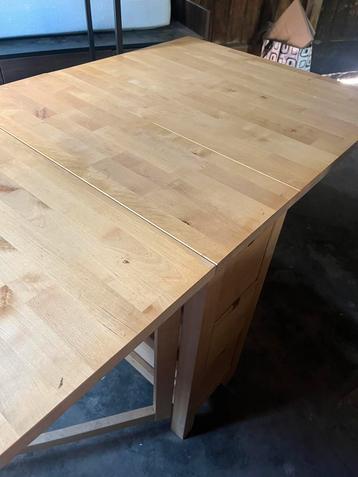 Tafel uitklabare eettafel 80 x 153 cm beschikbaar voor biedingen