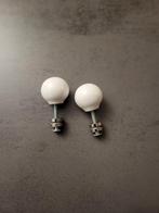 twee porceleinen handvat knopjes, Ophalen of Verzenden