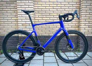 Scott Addict RC 10 Gravel Paars Force etap 2x 12s disc XL 58 beschikbaar voor biedingen