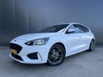 Ford Focus 1.0 EcoBoost ST Line 1e EIGENAAR LED NAVI CRUISE, Lichtsensor, Gebruikt, Euro 6, Wit