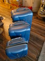 Set 3 koffers, Ophalen, Uitschuifbare handgreep, Gebruikt, Hard kunststof