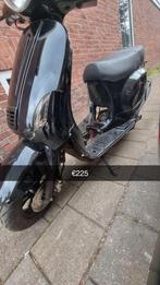 Agm Scooter Blauw Kenteken, Fietsen en Brommers, Ophalen of Verzenden, Gebruikt, Overige merken