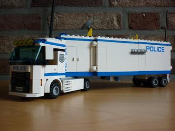 Lego City 60044 – Mobiele Politiepost  beschikbaar voor biedingen