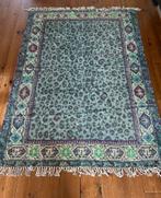 Vintage vloerkleed 153 x 214, Huis en Inrichting, Stoffering | Tapijten en Kleden, 150 tot 200 cm, Vintage, 200 cm of meer, Groen