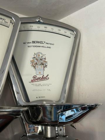 2 prachtige oude zeldzame weegschalen berkel MODEL B beschikbaar voor biedingen