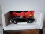 1:18 Mercedes 190 ERTL, Hobby en Vrije tijd, Modelauto's | 1:18, Ophalen of Verzenden, ERTL