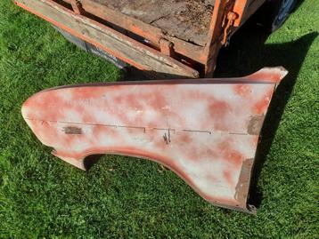 Opel Kadett B spatbord links beschikbaar voor biedingen