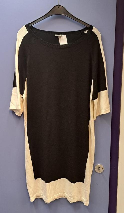 Marella zwart met ecru zijkanten dikkere stof mt M-L 47583, Kleding | Dames, Jurken, Zo goed als nieuw, Maat 38/40 (M), Zwart