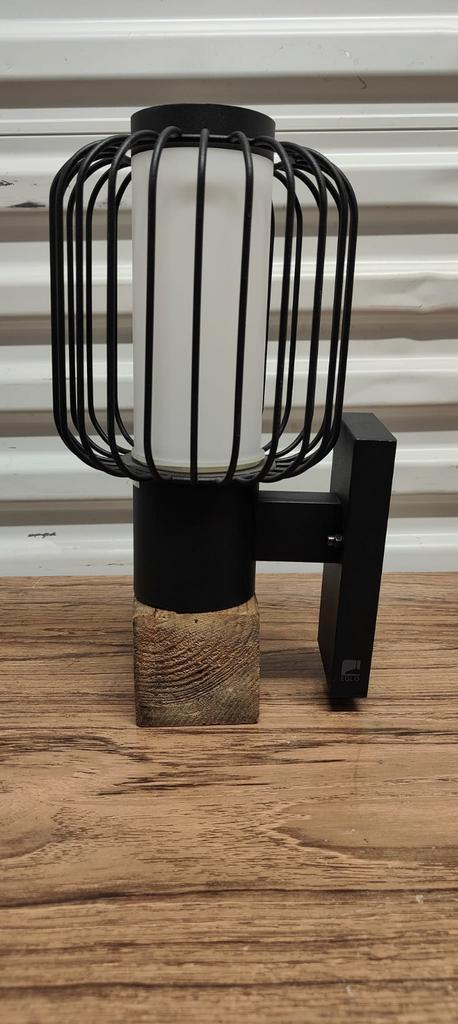 RAVELLO buitenlamp wandlamp zwart, Huis en Inrichting, Lampen | Wandlampen, Zo goed als nieuw, Ophalen of Verzenden