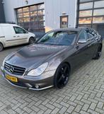 Mercedes-Benz CLS 55 AMG 2005 Grijs 476 PK! 138.500 KM, Auto's, Mercedes-Benz, Automaat, Achterwielaandrijving, Zwart, 4 stoelen