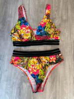 Roze gebloemde bikini, Ophalen of Verzenden, Zo goed als nieuw, Roze, Bikini