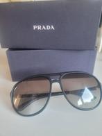 Prada (echte) zonnebril zwart montuur ZGAN, Overige merken, Zonnebril, Zwart, Ophalen of Verzenden