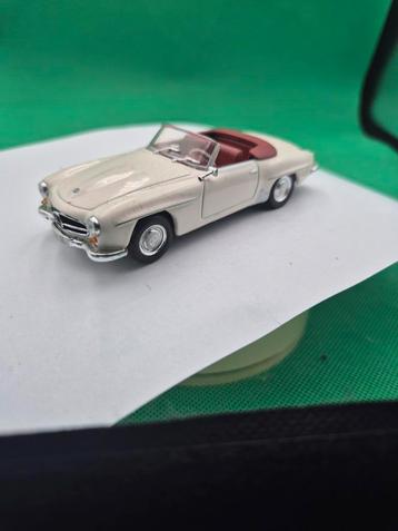 475 mercedes-benz 190sl 1/43  beschikbaar voor biedingen