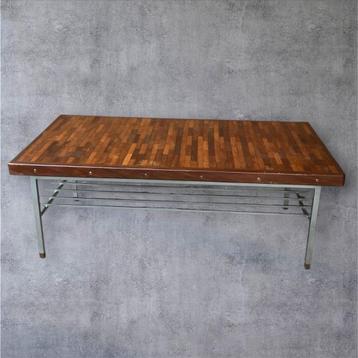 Teakhouten Salontafel Mid-Century Design beschikbaar voor biedingen