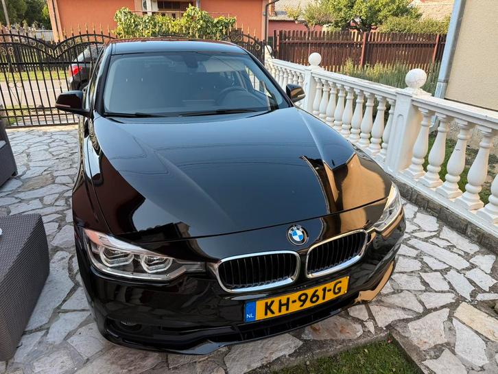 BMW 3-Serie 330e Iperformance 252pk Aut 2016 Zwart, Auto's, BMW, Particulier, 3-Serie, Hybride Elektrisch/Benzine, Plug-in hybride