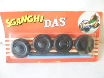 Set Sganghi Das 4 grote wielen met assen 3cm voor modelauto beschikbaar voor biedingen