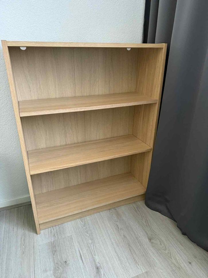 Billy Bookshelf (Ikea), Huis en Inrichting, Woonaccessoires | Wandplanken en Boekenplanken, Gebruikt, Ophalen