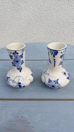 2 kleine vazen van Delft Deco hand painted Holland, Ophalen of Verzenden