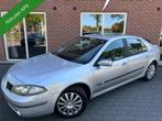 Renault Laguna 2.0-16V Tech Line Automaat NIEUWE APK / KOUDE, Auto's, Gebruikt, Zwart, 4 cilinders, 1290 kg