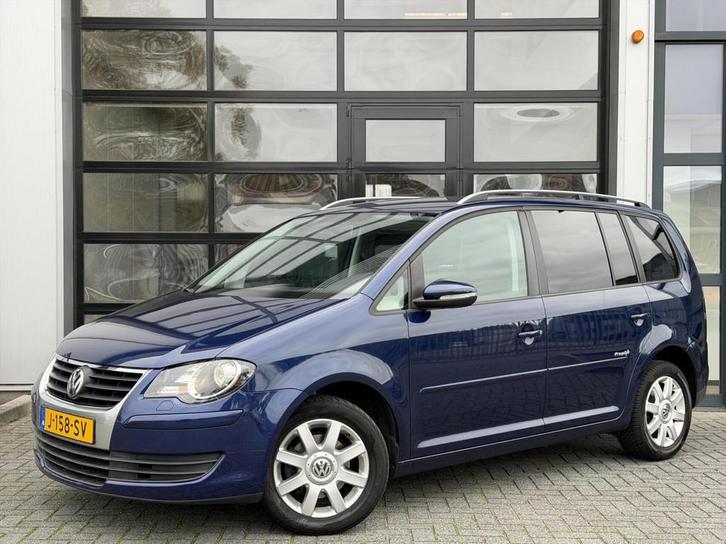 Volkswagen Touran 1.6 16V FSI Freestyle / Cruise / Navi / AC, Auto's, Volkswagen, Bedrijf, Touran, ABS, Airbags, Airconditioning