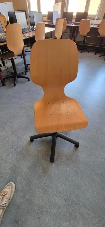 Gratis!! 26 bureaustoelen beschikbaar voor biedingen