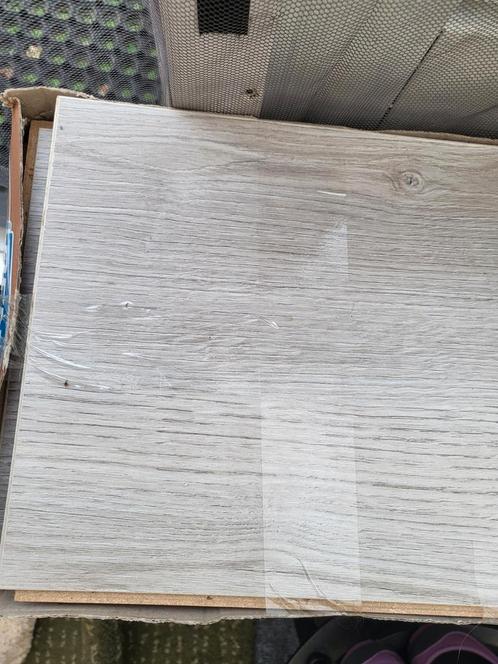 30m2  27 cm breedlaminaat kleur licht grijs, Doe-het-zelf en Verbouw, Vloerdelen en Plavuizen, Nieuw, Laminaat, Kunststof, 50 tot 150 cm