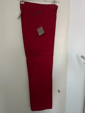 Nieuwe heren chino beschikbaar voor biedingen