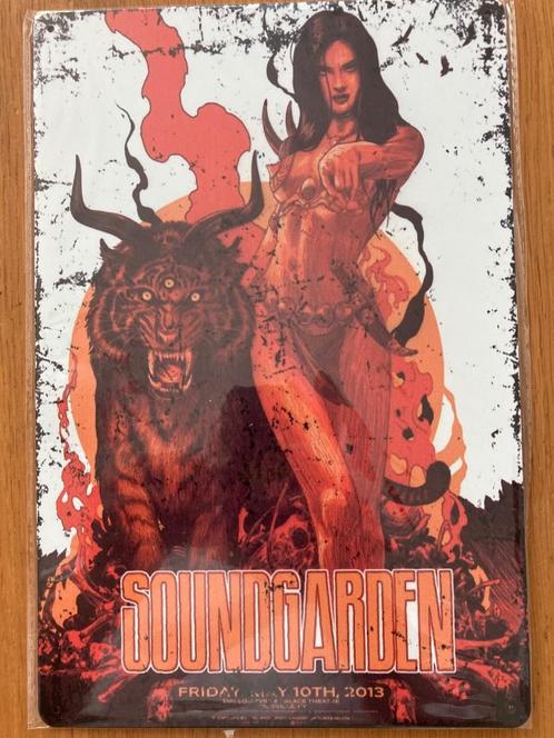 Soundgarden poster metaal, Verzamelen, Posters, Nieuw, Film en Tv, A4 of kleiner, Rechthoekig Staand, Verzenden