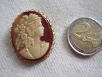 27.  Mooie oude broche, camee, Sieraden, Tassen en Uiterlijk, Antieke sieraden, Ophalen