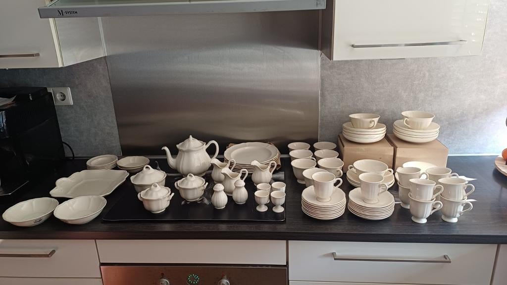 Heel veel NIEUW Wedgwood servies, Ophalen of Verzenden, Nieuw, Porselein, Wedgwood