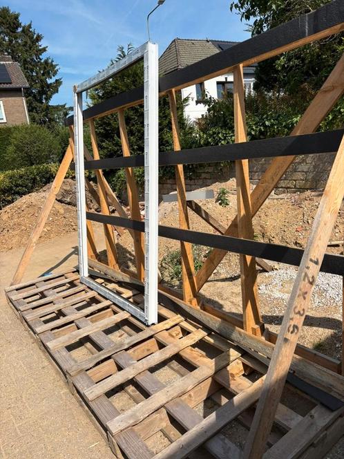Twee houten pallets te koop transportpallet glasbok, Doe-het-zelf en Verbouw, Glas en Ramen, Zo goed als nieuw, Overige typen