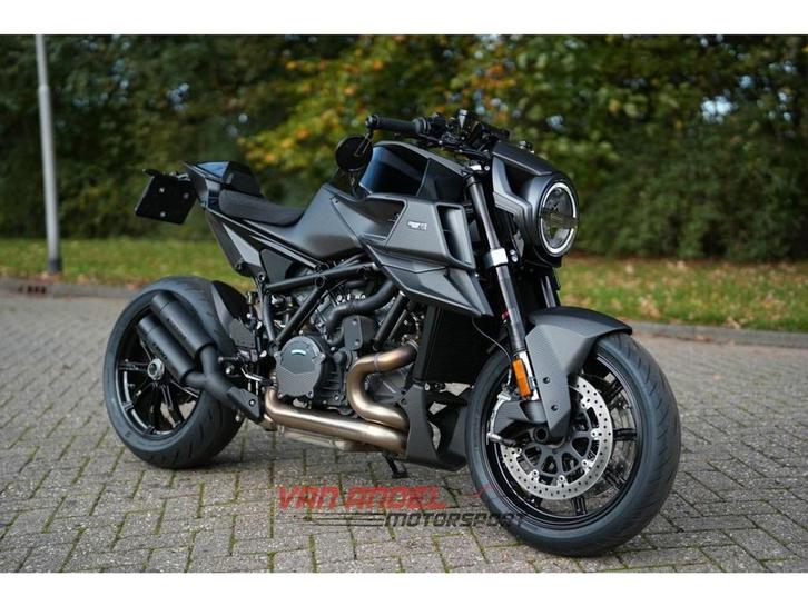 KTM BRABUS 1300 R | 1 of 145 | Black ! (bj 2023), Motoren, Motoren | KTM, Bedrijf, Naked bike, meer dan 35 kW, 2 cilinders, Motorrijbewijs A