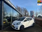 Toyota Aygo 1.0-12V Now, Airco, nieuwe 4 seizoen banden!, Auto's, Voorwielaandrijving, Euro 5, Gebruikt, 4 stoelen