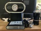 Espressomachine merk Silvercrest, Witgoed en Apparatuur, Koffiezetapparaten, Koffiemachine, Koffiebonen, Zo goed als nieuw, 2 tot 4 kopjes