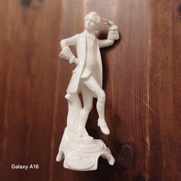 2 PRACHTIGE GOEBEL BEELDJES ONTWERP GERHARD BOCHMANN 1979 beschikbaar voor biedingen