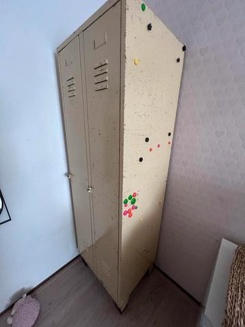 Vintage Lockerkast - Industrieel beschikbaar voor biedingen