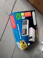 Nintendo NES mini nieuw, Spelcomputers en Games, Spelcomputers | Nintendo NES, Ophalen of Verzenden, Zo goed als nieuw, Met 2 controllers