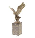 Bronzen vissende adelaar op marmeren sokkel – 35 cm KF-59, Ophalen of Verzenden